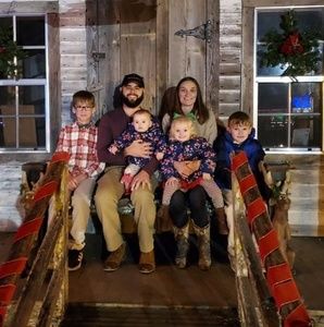 Meet your Posher, Cody